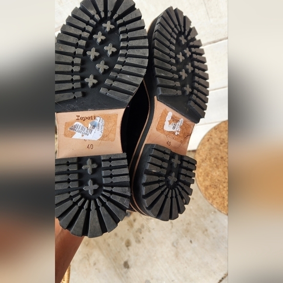 Repetto Guido Lug‎ Sole Chelsea Boot - Picture 9 of 10